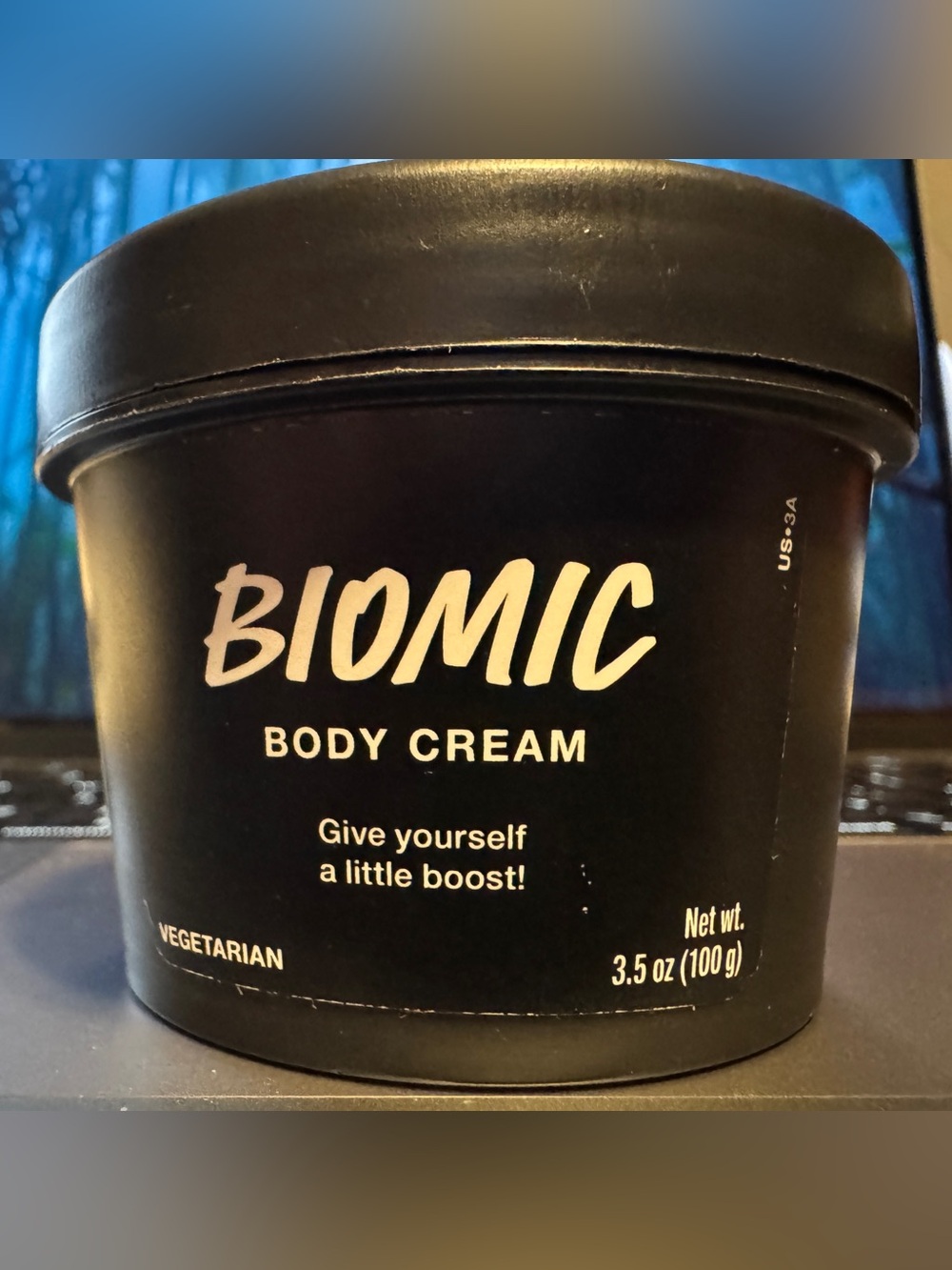 Lush Biomic - Rare find / online only